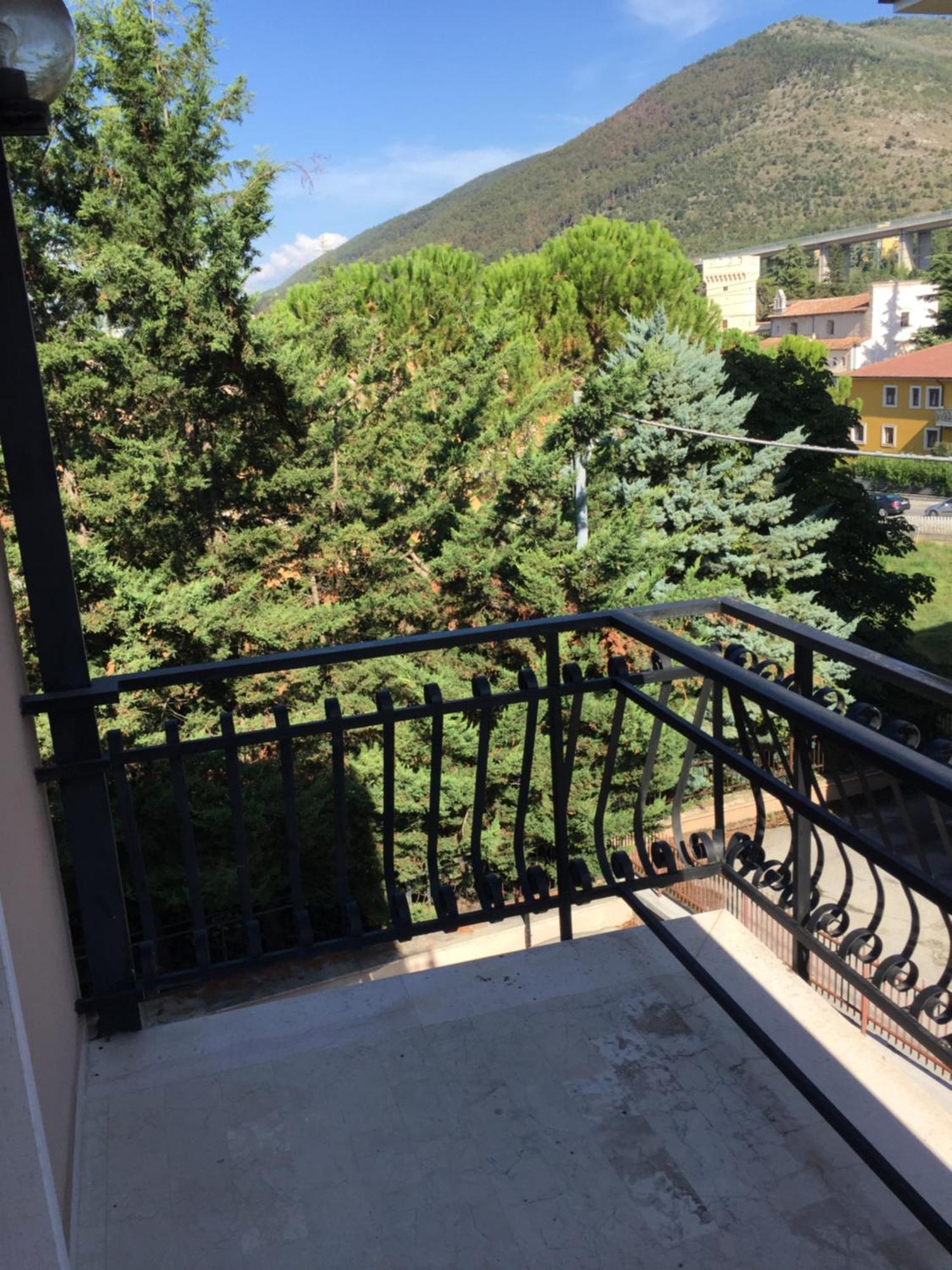 Monte Camicia - Cozy Home In City Center-Spacious-Free Parking Λ' Άκουιλα Εξωτερικό φωτογραφία